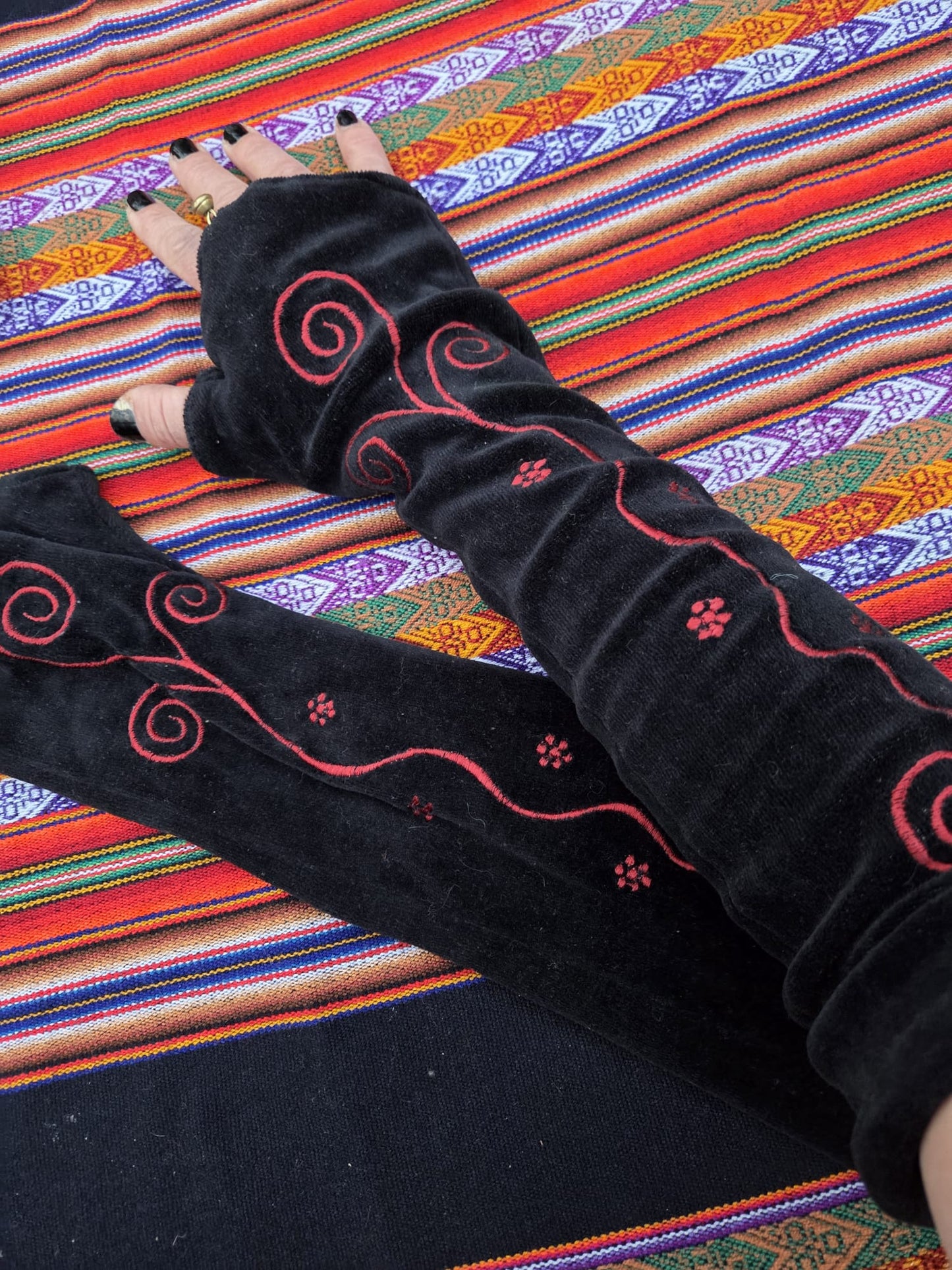 Ritual Spiral Warmers