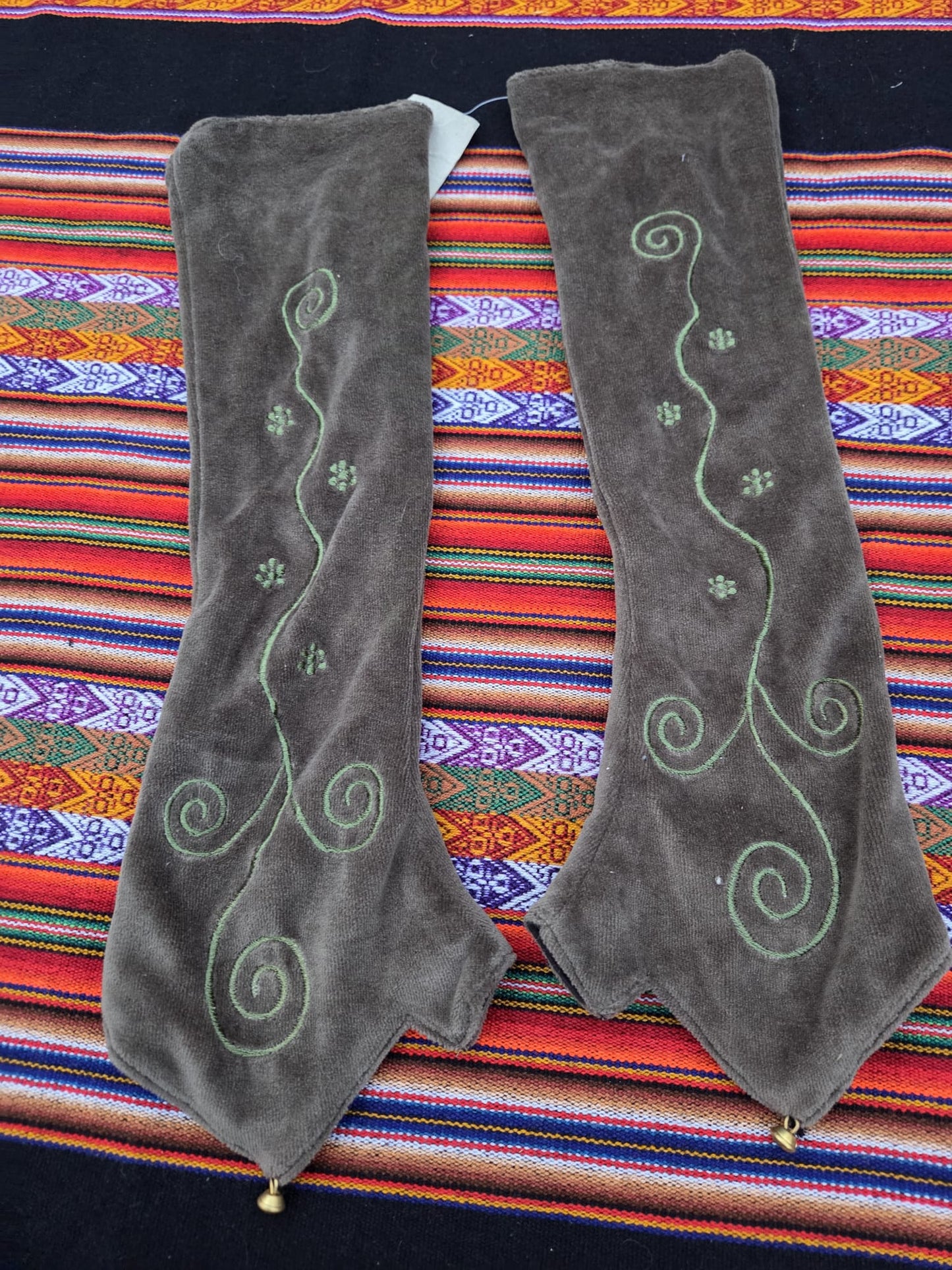 Ritual Spiral Warmers