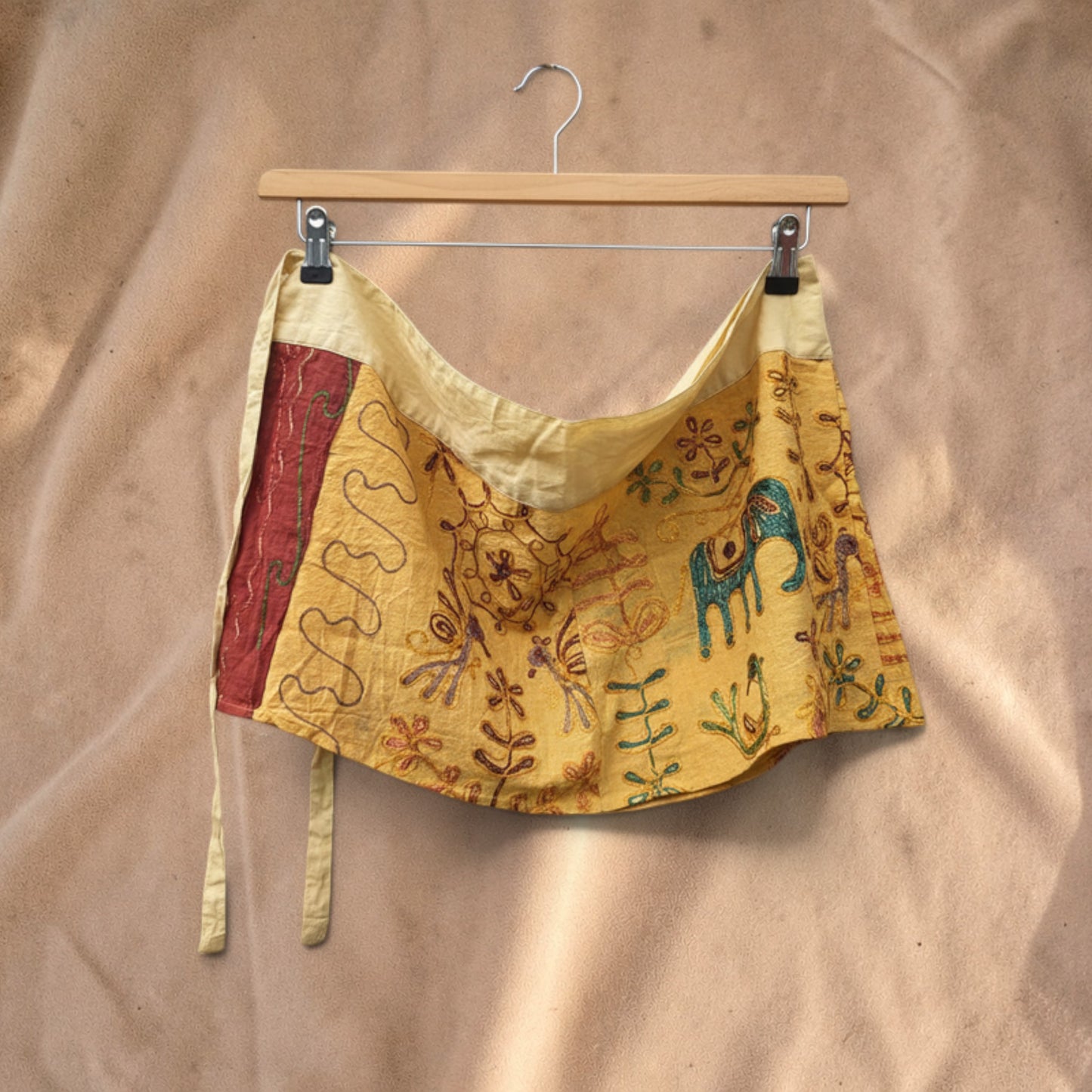 Golden Caravan Rok